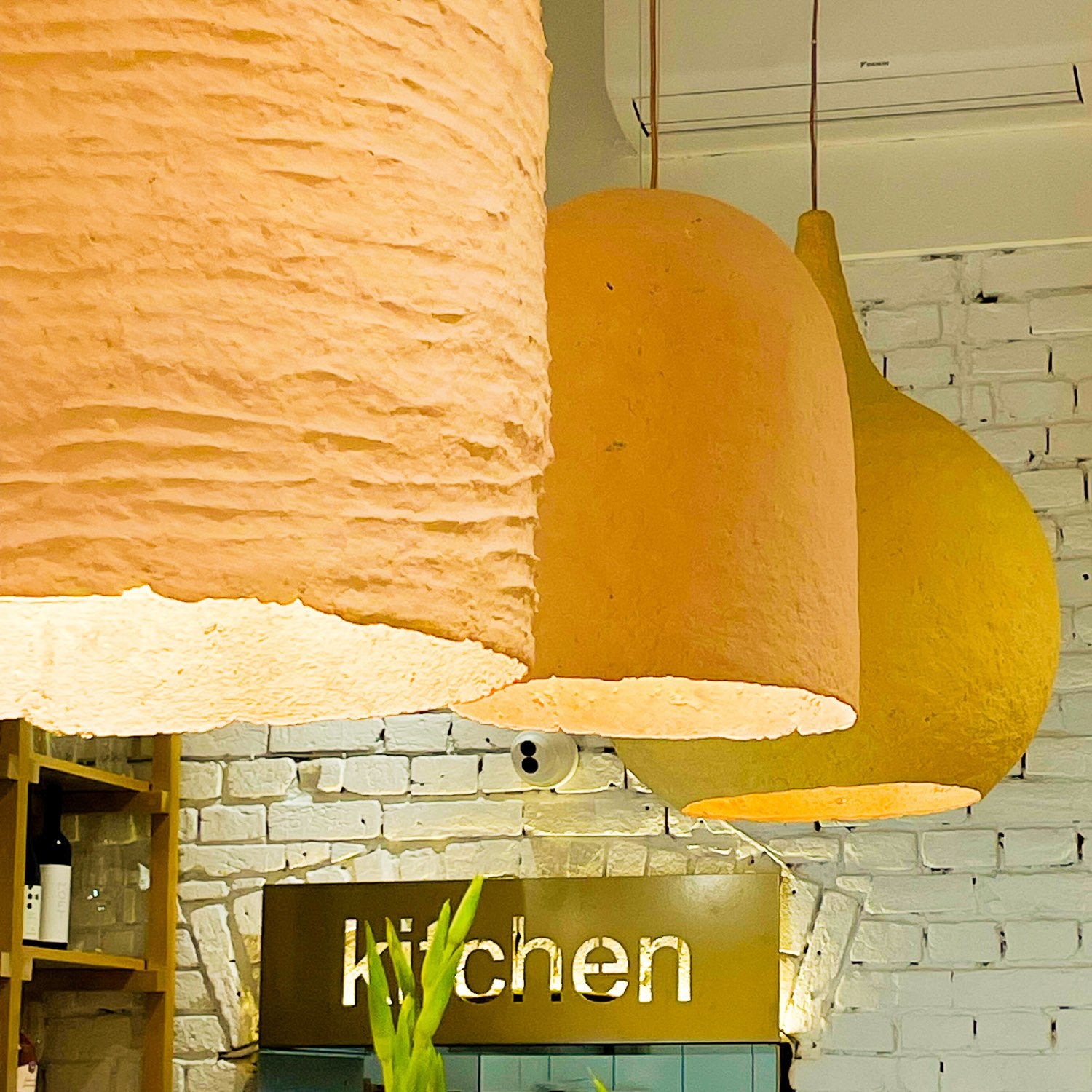 COCOCERIE Lighting & Wall Art - Restaurant in Bucharest