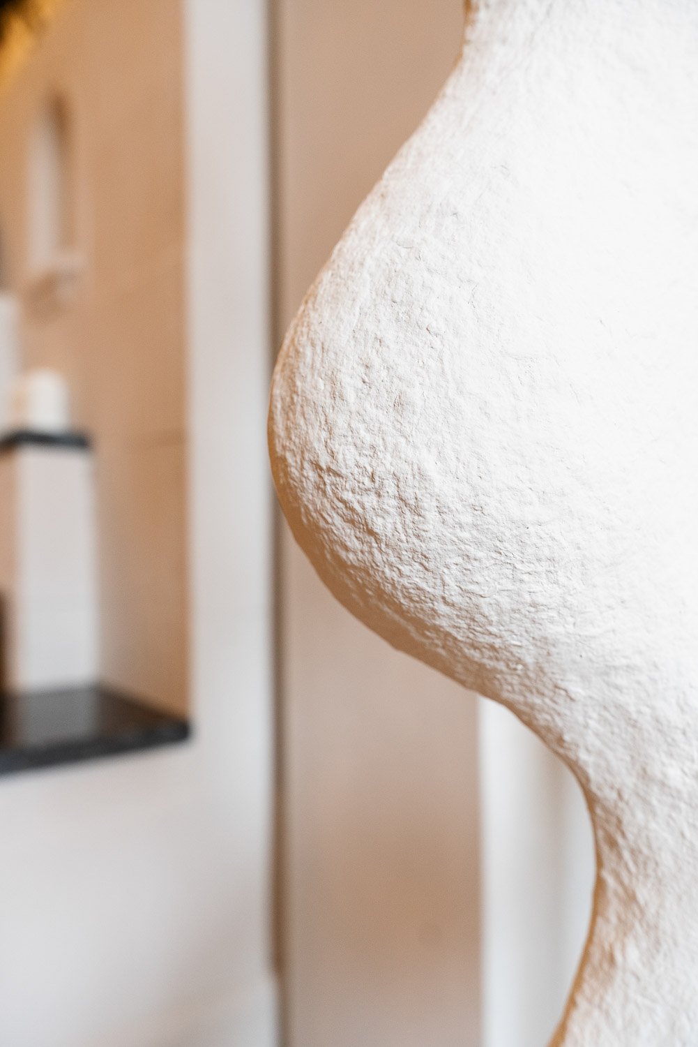 UNDA - Sculpture @Iconist Showroom