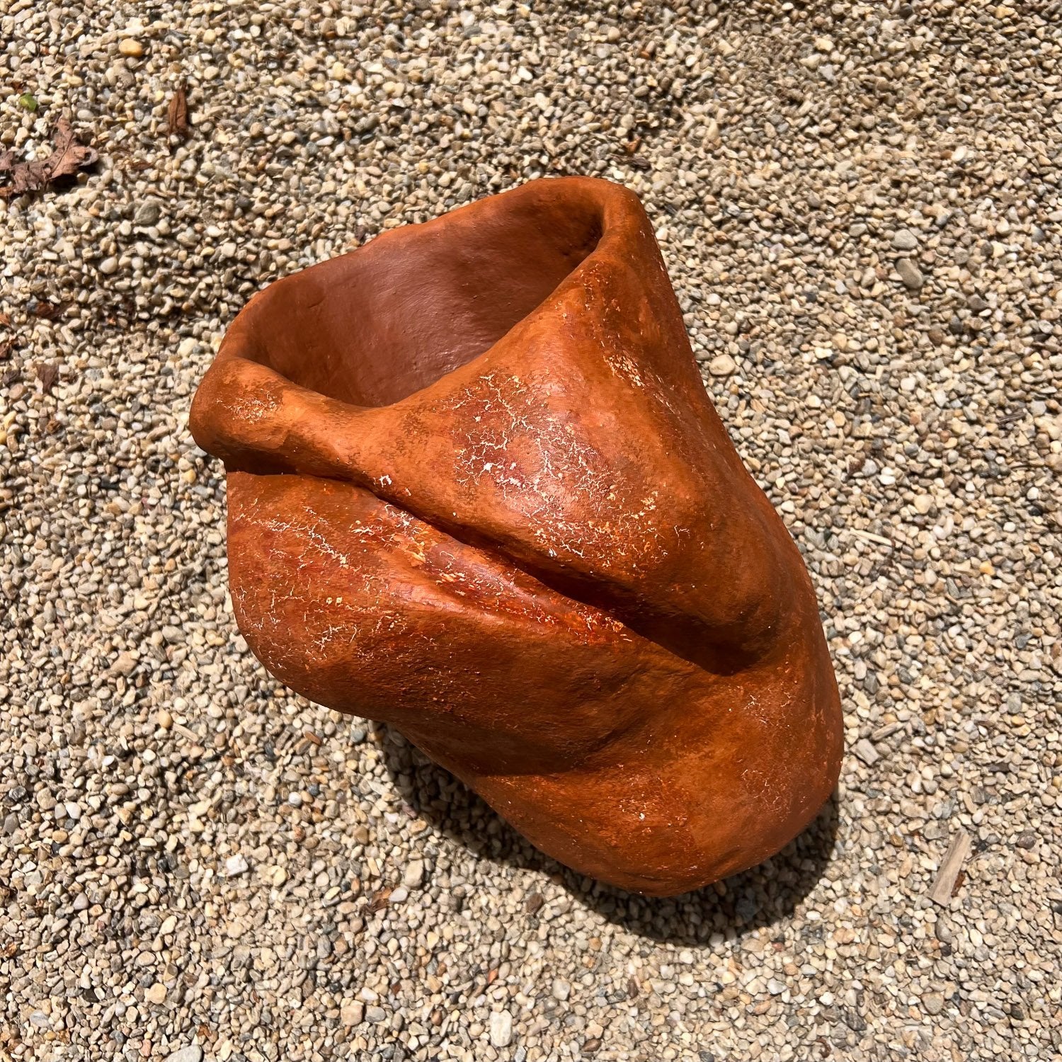 PRIMITIVE VASE