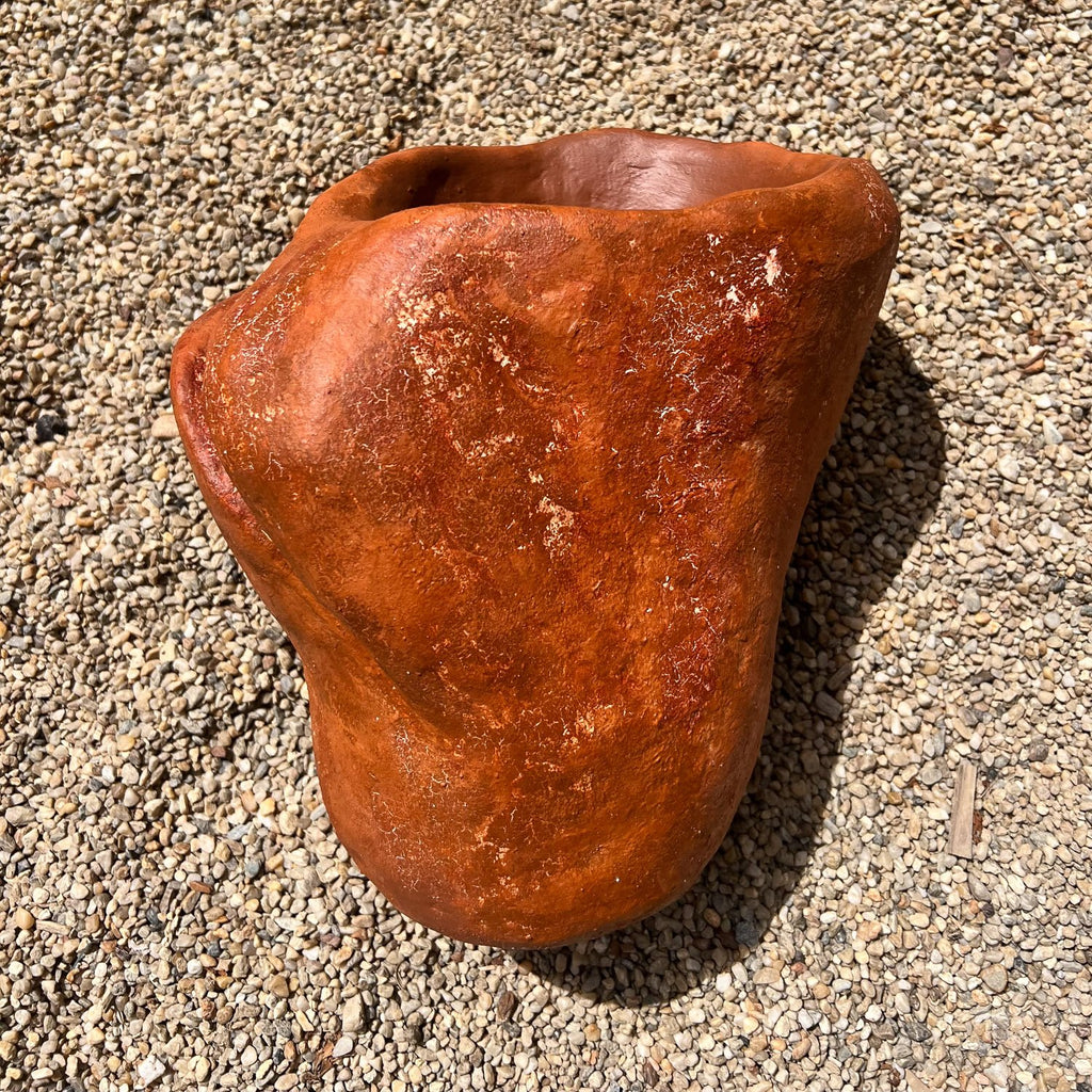 PRIMITIVE VASE